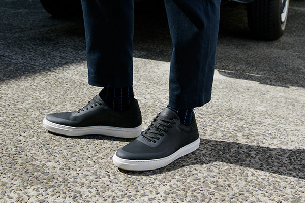 black-sneakers-tile.jpg