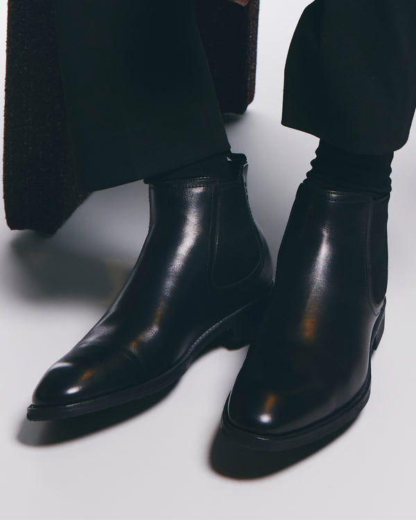 Fogerty Black Chelsea Boots