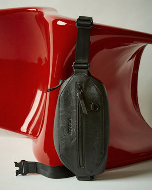 Montoro Black Belt Bag