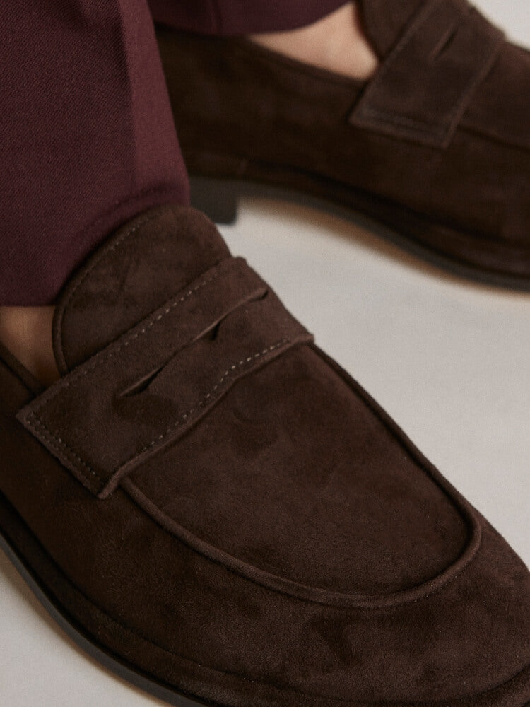Up to 60% off Italian Made Loafers.

Ends Sunday.