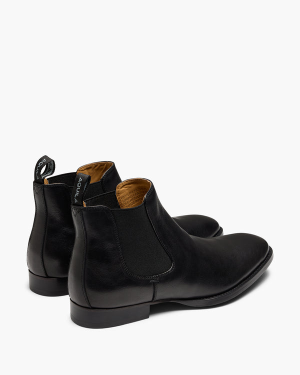 Dakota Black Chelsea Boots