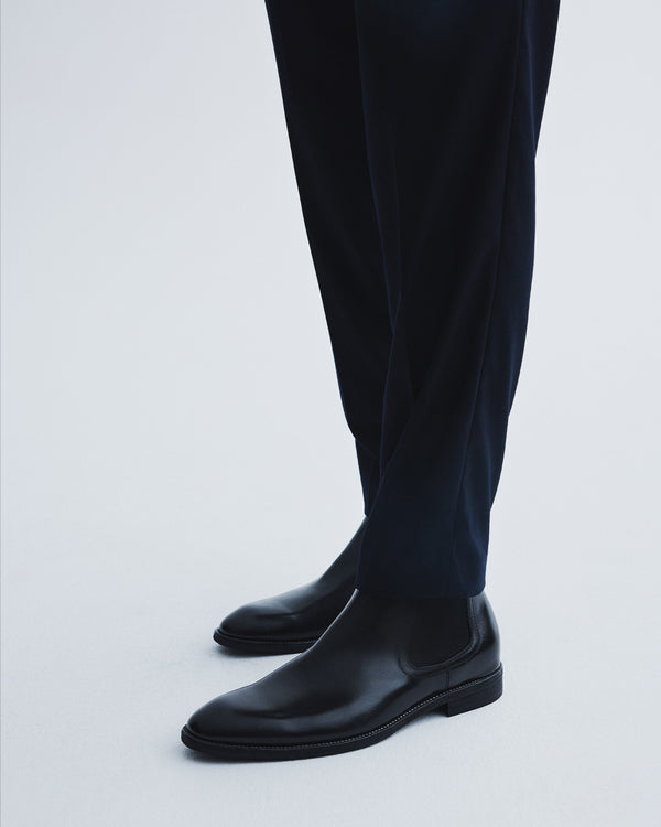 Fogerty Black Chelsea Boots