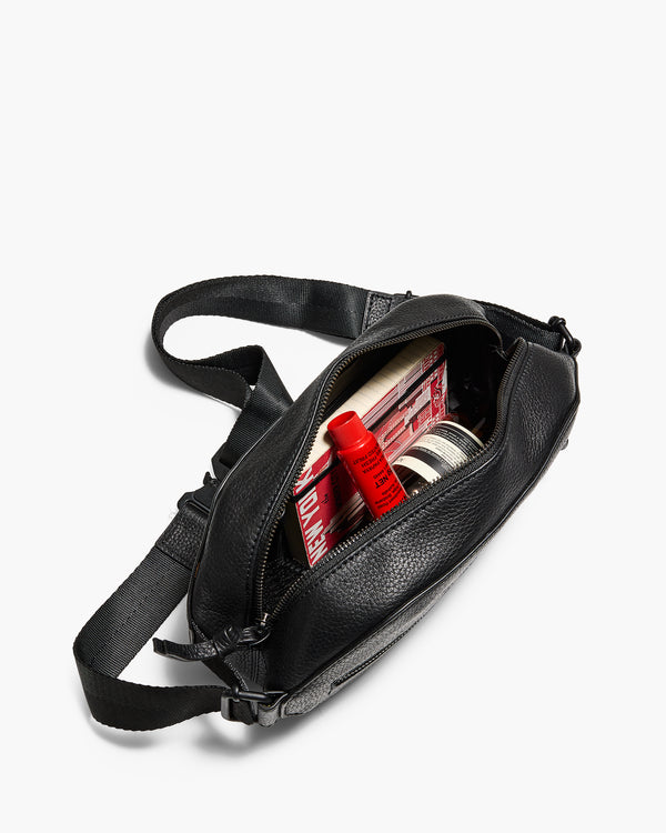 Montoro Black Belt Bag