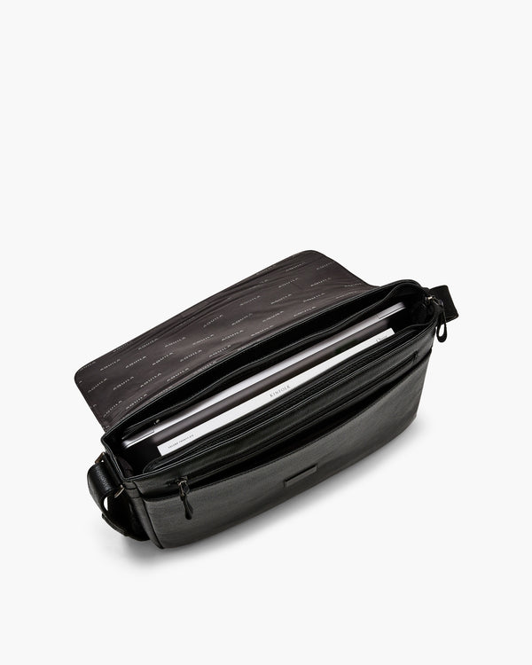 Montoro Brown Messenger Bag