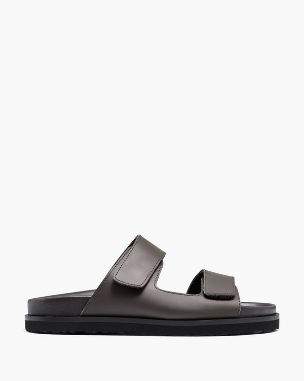 Riva Brown Slides