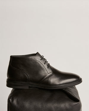 Warner Black Chukka Boots